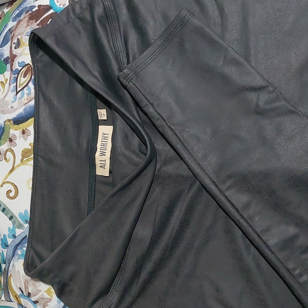 All Worthy by Hunter McGrady Dark Gray Leggings